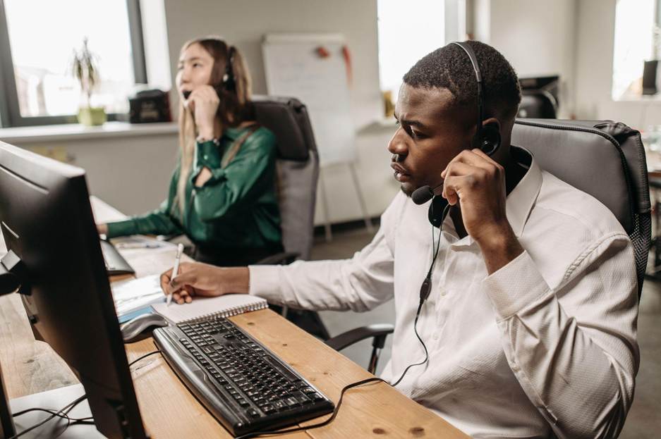 voice broadcasting software: improving customer outreach